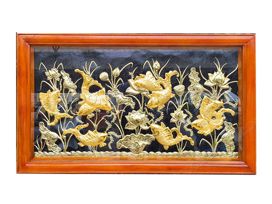 Bức tranh cá chép hoa sen mạ vàng 24K - TR0298