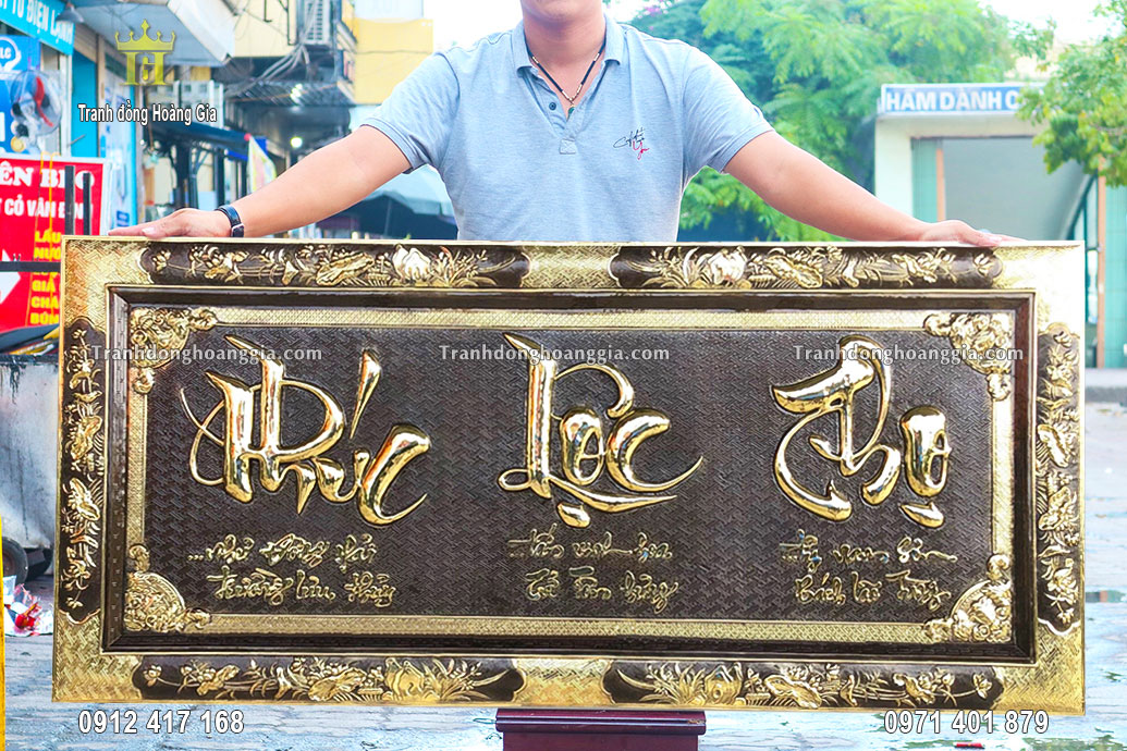 Nguyên liệu chế tác tranh thuận buồm là đồng vàng tấm nhập khẩu