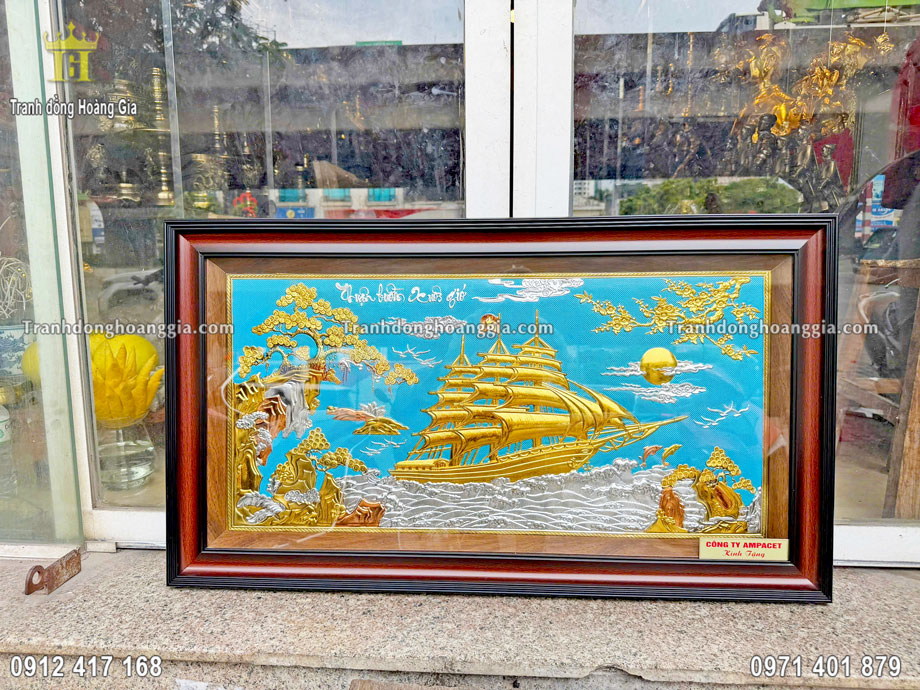 Treo tranh thuận buồm xuôi gió mạ vàng mang lại may mắn tài lộc