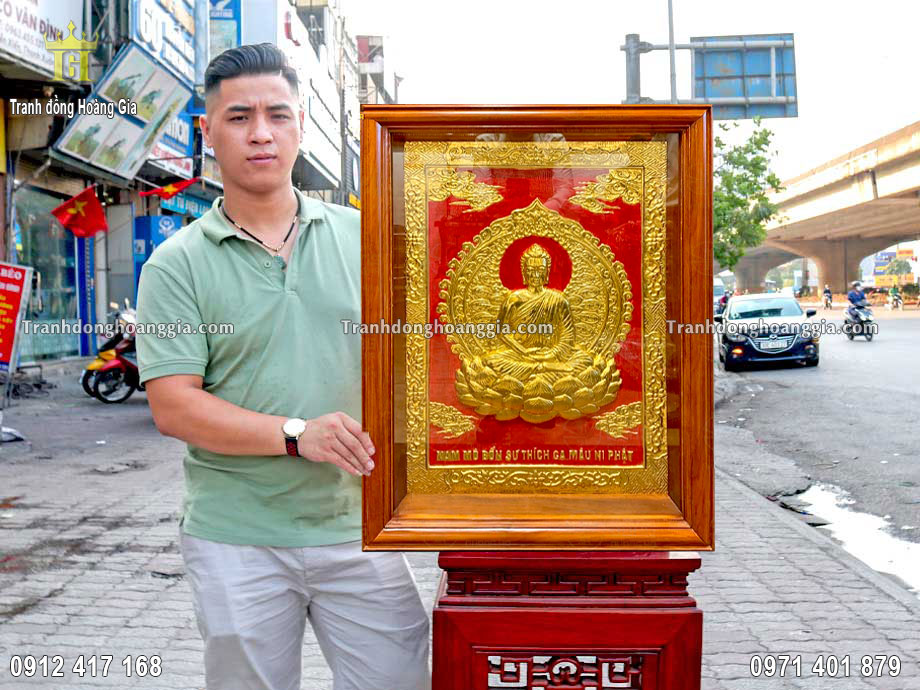 Tranh Đức Phật Thích Ca Mâu Ni bằng đồng mạ vàng là dòng sản phẩm cao cấp
