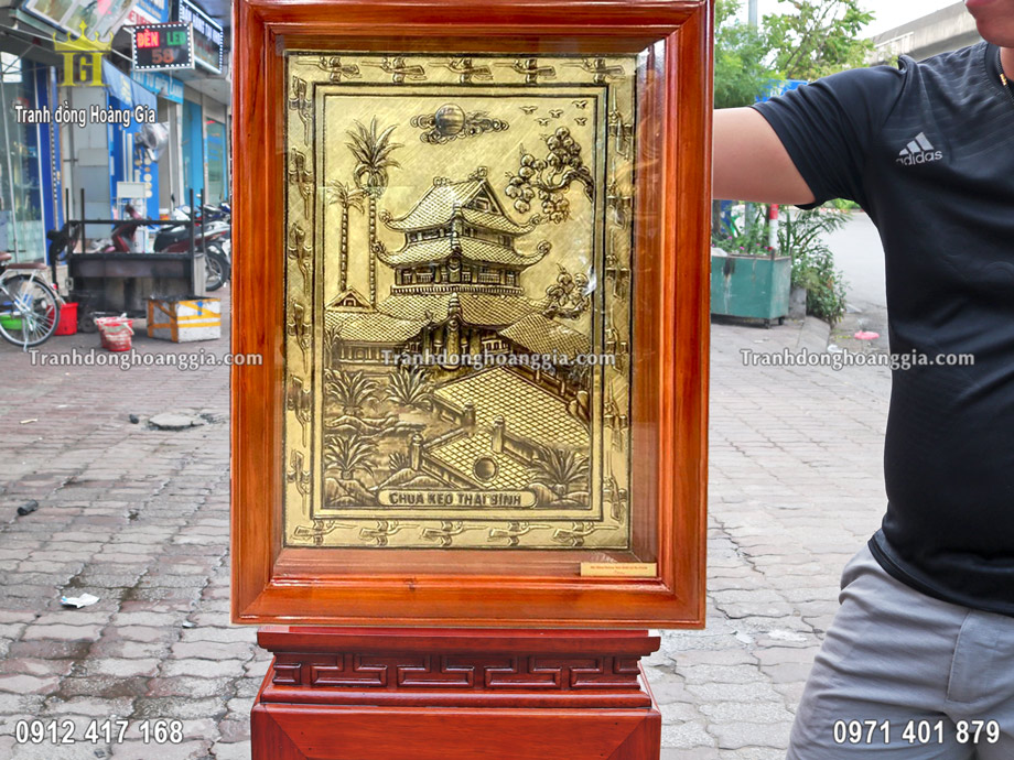 Bức tranh đồng chùa keo Thái Bình được nghệ nhân chế tác hoàn toàn theo yêu cầu