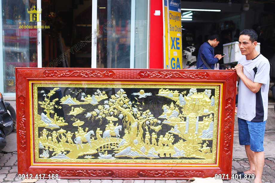 Bức tranh Vinh Quy bái tổ mạ vàng cao cấp khung gỗ gụ cao cấp 2m3x1m2