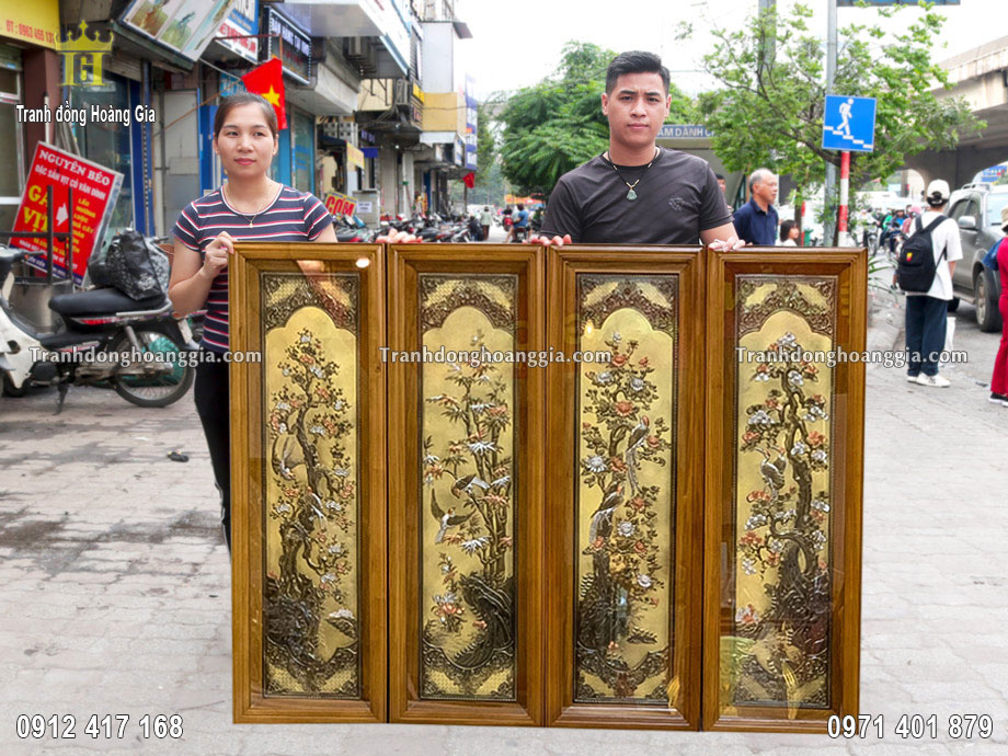Tranh tùng cúc trúc mai bằng đồng được chế tác hoàn toàn thủ công